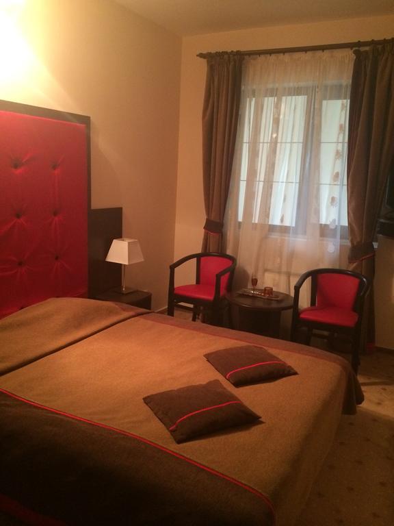 Hotel Fiama Otelu Rosu Rum bild